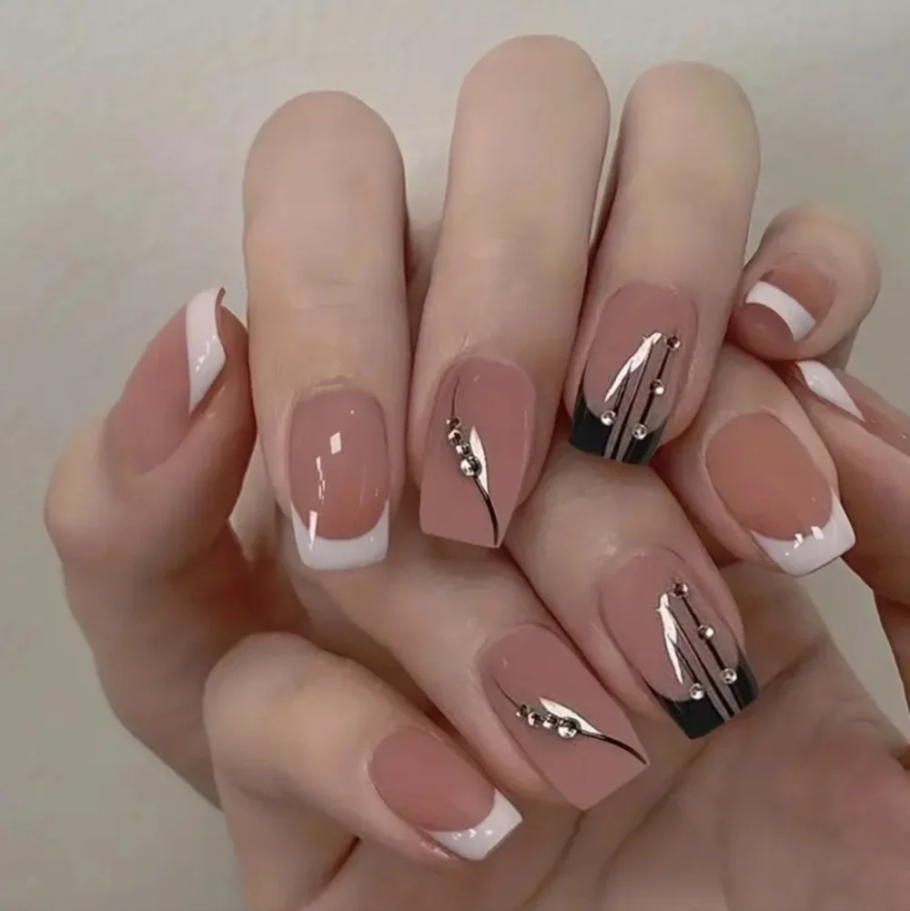24 Pieces Fake Press On Nails